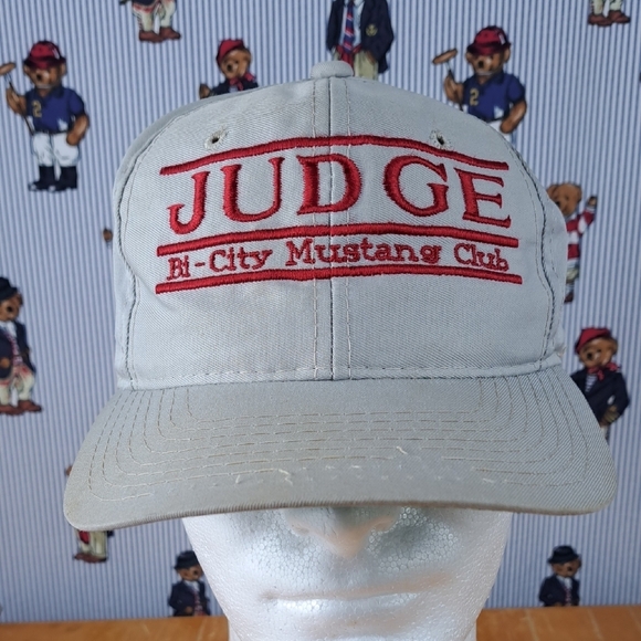 Vintage 90s Mustang Club Judge stitched lettering grey & red snapback hat cap - Picture 1 of 8